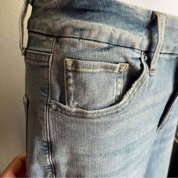 NWOT Express High Waisted Medium Wash Ripped FlexX Ankle Straight Jeans, Small R - Picture 9 of 13